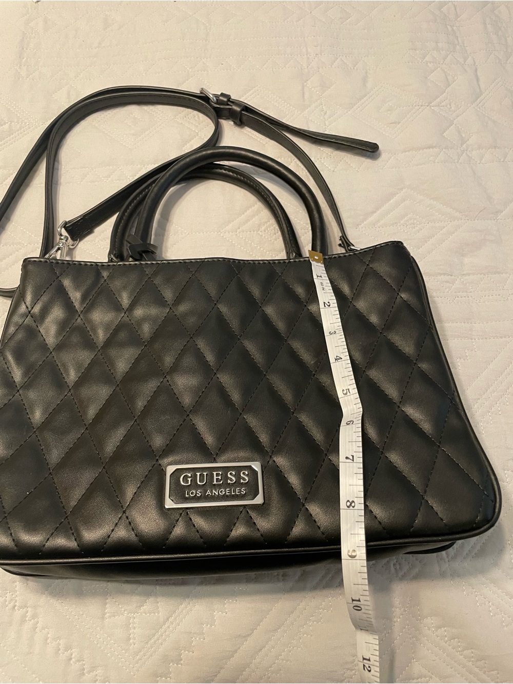 Guess Quilted Black Shoulder Bag - Picture 13 of 14